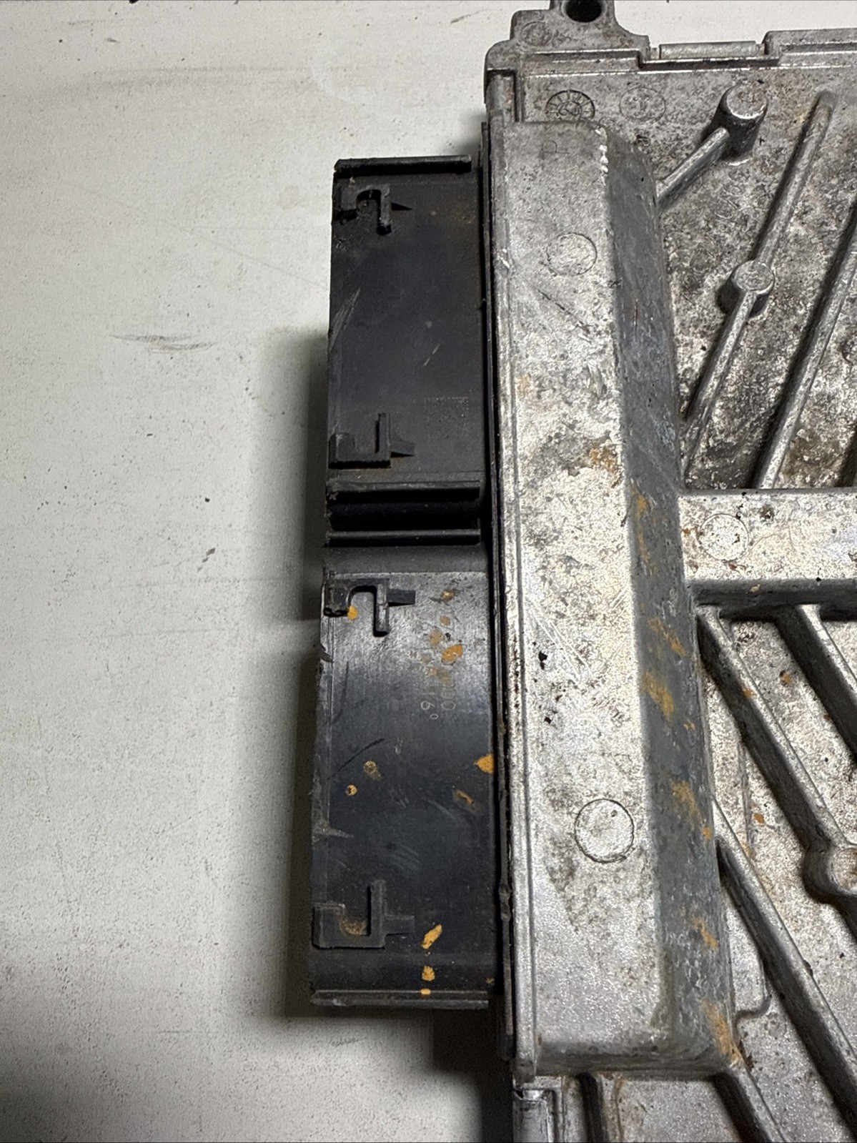 2018-2023 Jeep Wrangler Cherokee Engine Control Module ECU 05150861AI OEM PLUGS - Image 3