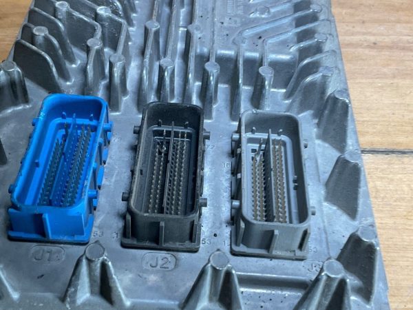 2018 Chevrolet  Silverado 1500 4.3 Engine Computer Module ECU ECM 12688528 - Image 4