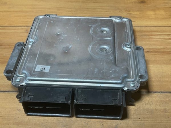 2018 Computer Engine Control Module ECU ECM EBX P/N: G2GA-12A650-HE - Image 5