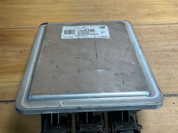 2018 Ford Focus 2.0 Engine Computer Module ECM ECU 12695198 - Image 6