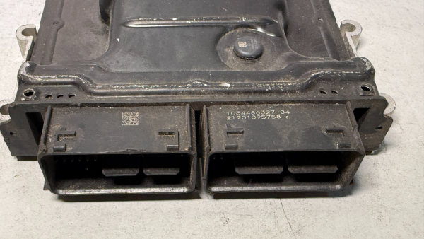 2020 - 2021 LINCOLN CORSAIR 2.0L ENGINE MODULE COMPUTER ECM OEM LX6A-12A650-AXB - Image 4