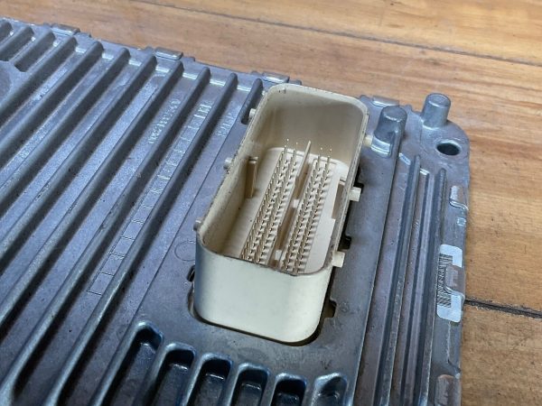 2020 Dodge Challenger 3.6L Engine Computer Module ECU ECM 68502366ac - Image 4