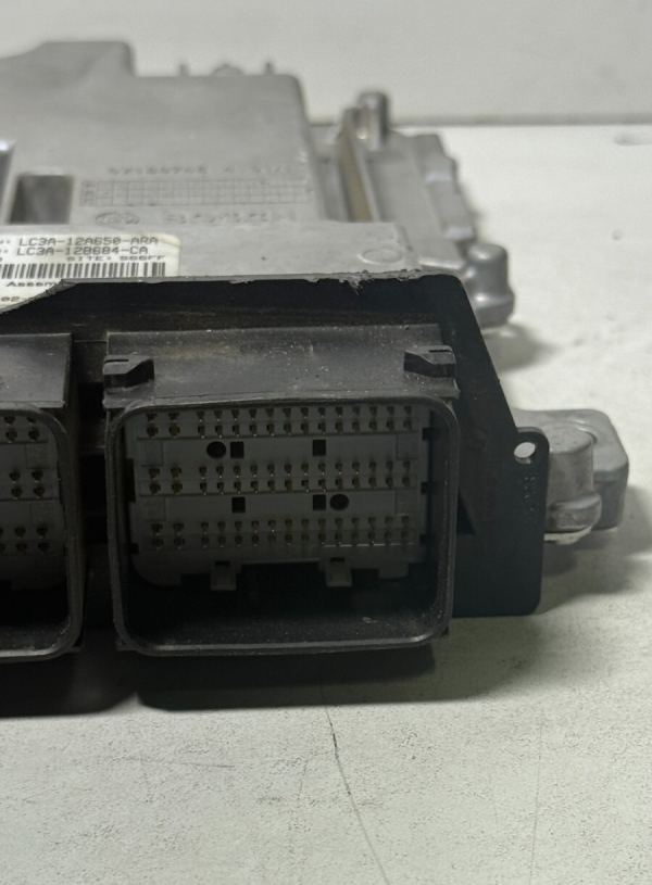 2020 FORD F350 DRW SUPER DUTY 6.2 GAS 4X4 ECM LC3A-12A650-ARA - Image 6