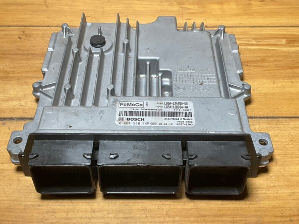 2020 Ford Explorer Engine Computer Module ECM ECU PCM LB5A-12A650-SB