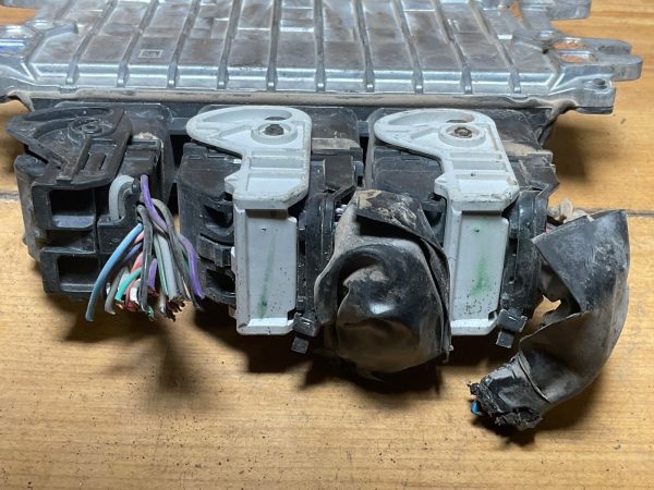 2020 Nissan Kicks 1.6 Engine Computer Module ECU ECM NEC982-055 - Image 3