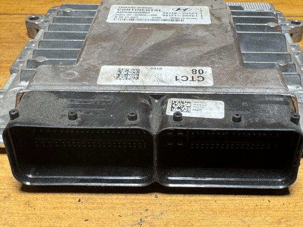 2020 SANTAFE Engine Control Module Computer ECU 39170-2GTC1 - Image 4