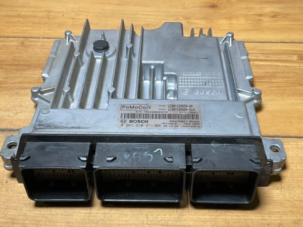 2021 Ford E-350 Engine Computer Module ECU ECM PCM LC4A-12A650-XA