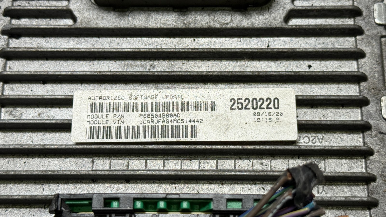 2021 Jeep Grand Cherokee Computer Brain Engine Control ECU EBX Module 68504960AD - Image 3