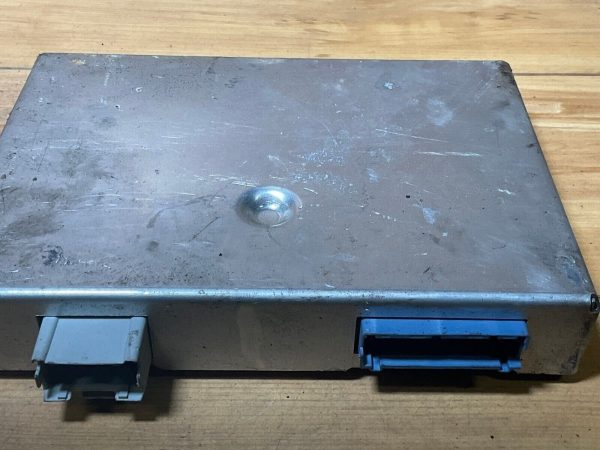 1995-1996 Chevy Lumina 3.1L AT ABS Module 16203636 BKAZ