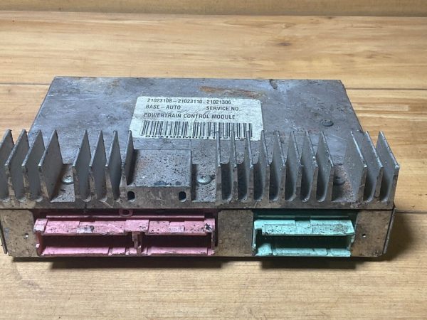 95-96 SATURN ECM Engine Computer Module P/N:21021306