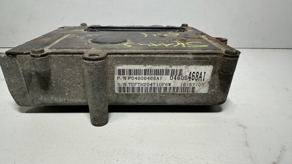 98 DODGE STRATUS CHASIS Module 04606468AI OEM TCM - Image 3