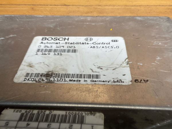 99-02 Mercedes SL500 Engine Computer Module ECM ECU 0 265 109 021 - Image 5