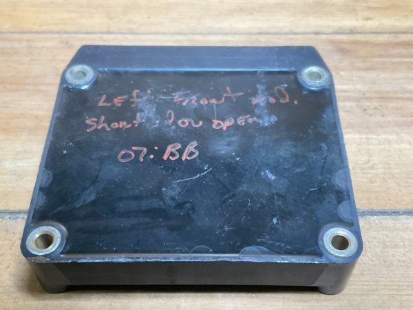 Bendix EC-30 AntiLock ECU ABS Controller Air Brake System Module OEM 5002927 - Image 6