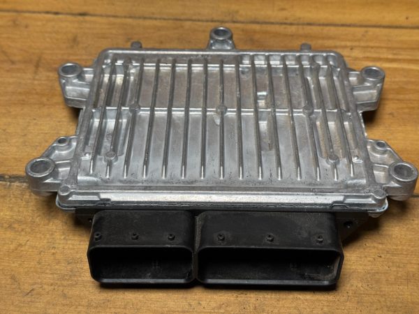 Bosch Isuzu 4JJ1 OEM Engine Control Module 0281020333 8983083800 1039S64602 - Image 6
