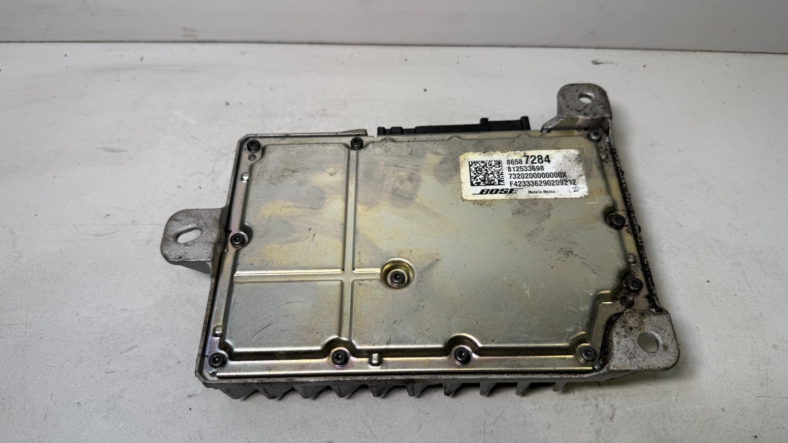 Bose Sound System Amplifier GM Silverado Sierra 1500 2024 86587284 OEM - Image 4