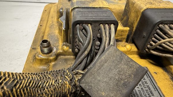 Caterpillar C12 Engine Control Module ECM 40-Pin 145-7806-02 OEM