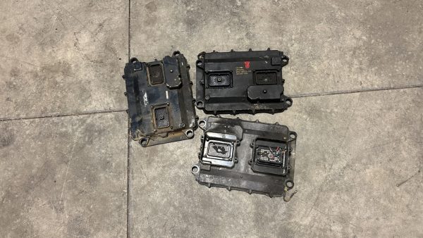 Caterpillar ECM Engine Control Module Core Bundle 120-Pin 70-Pin 3 Units OEM