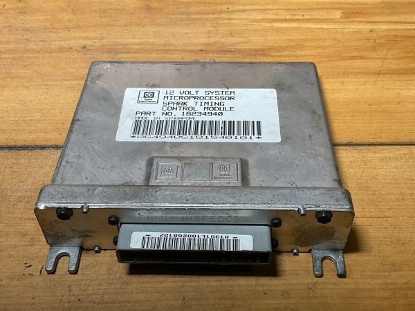Delco 12-Volt System Spark Timing Control Module ECU ECM 16234940
