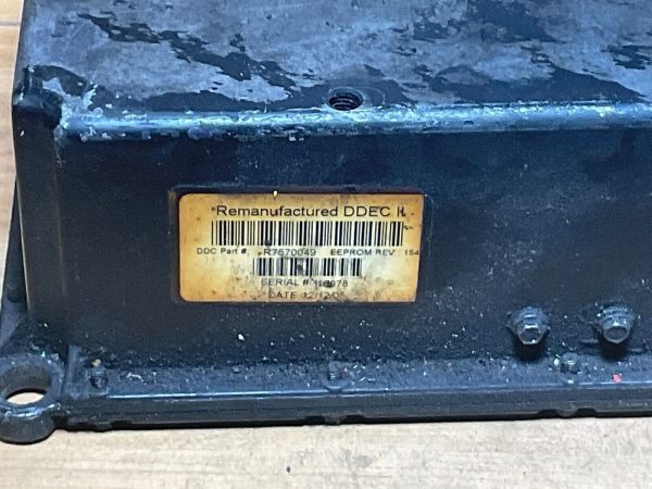 Detroit Diesel Engine Control Module ECM ECU 7570049-141, R7670049 - Image 3