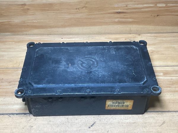 Detroit Diesel Engine Control Module ECM ECU 7570049-141, R7670049 - Image 5