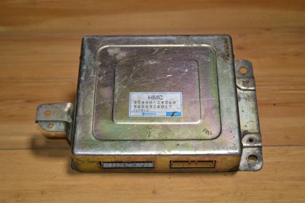 ECU ENGINE CONTROL UNIT HYUNDAI SCOUPE 95440-24560 9080930017 KEFICO