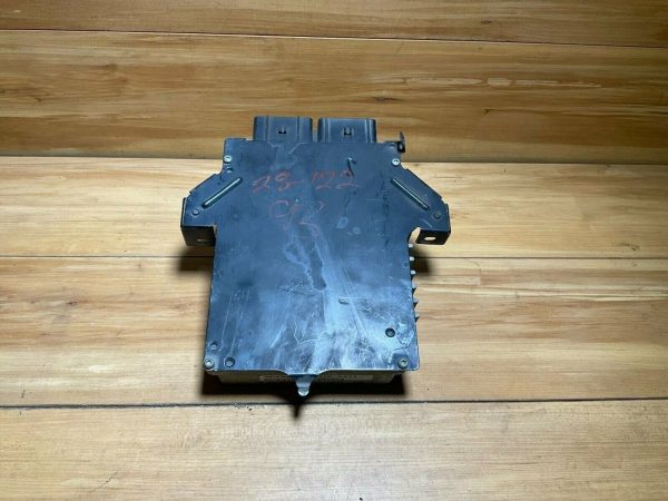 Engine ECM Control Module  3.3L Fits 96 CONCORDE 04606471AA p04606471AA OEM