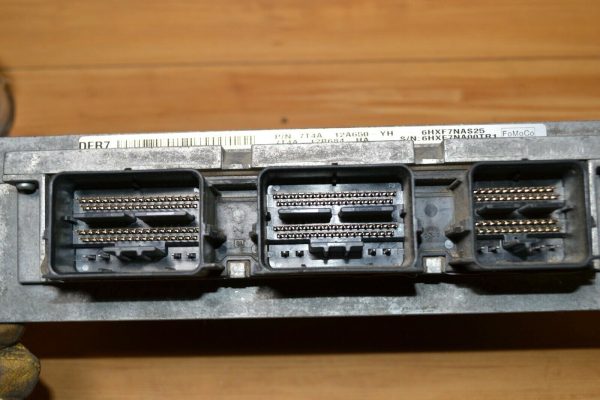 Engine ECM Control Module AWD Fits 07 EDGE 7T4A12A650YH P/N: 7T4A-12A650-YH OEM - Image 3