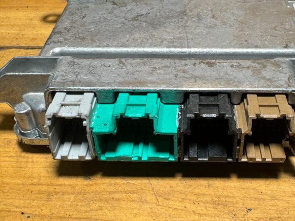 Ford C-Max 2013-2020  Battery Control Module FM58-10B687-MF - Image 4