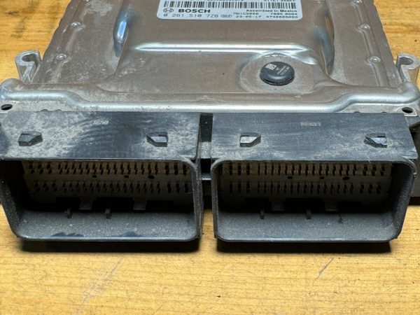 Ford F350SD Pickup Engine Computer ECU Ecm  PC3A-12A650-DFB OEM - Image 4