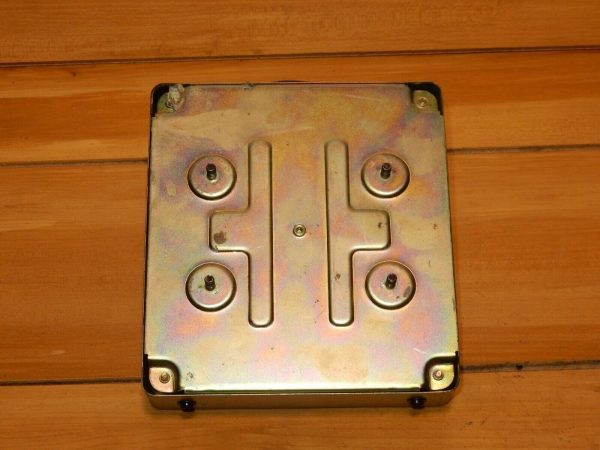HYUNDAI EXCEL OEM TRANSMISSION CONTROL MODULE P/N: MD737576 - Image 4