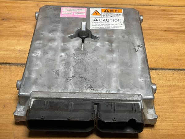 Hitachi  ZX330-3 6HK1 Engine Computer Module ECM ECU OEM 8980810650
