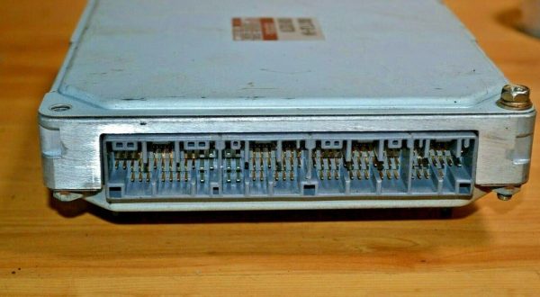 ISUZU ECM Engine Computer ZEXEL P/N: 6BG1TRB-04 181510-7830 DC24V - Image 4