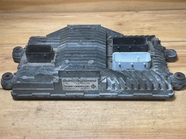 International MaxxForce Diesel Engine Computer Module ECM 1871601C92 (P2)