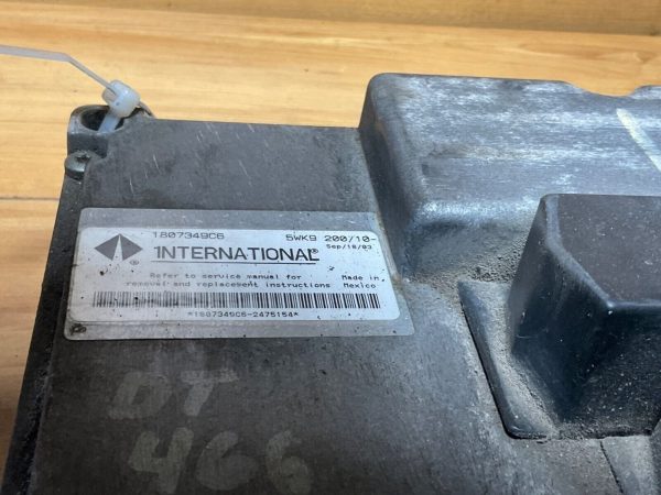 International Non-EGR Diesel Engine Computer Module ECM ECU OEM 1807349C6 - Image 3