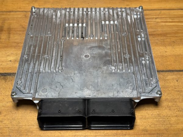 Isuzu Engine Computer Module ECM ECU OEM 898329585 6WG1 1047-D591 - Image 6