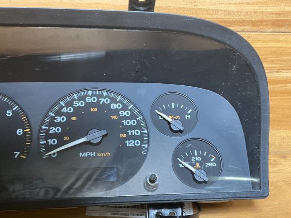 Jeep Laredeo Speedometer Instrument Cluster 58994e - Image 3