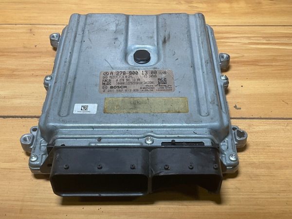 Mercedes-Benz Genuine Engine Control Module ECU A 278 900 13 00