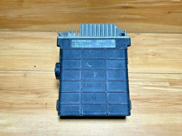 Mercedes Engine Control Unit 124, 126 Ch P/N: 0065456432 OEM