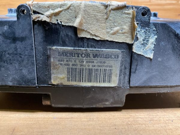Meritor Wabco 12 V ABS Brake Module 400 850 310 0 - Image 3