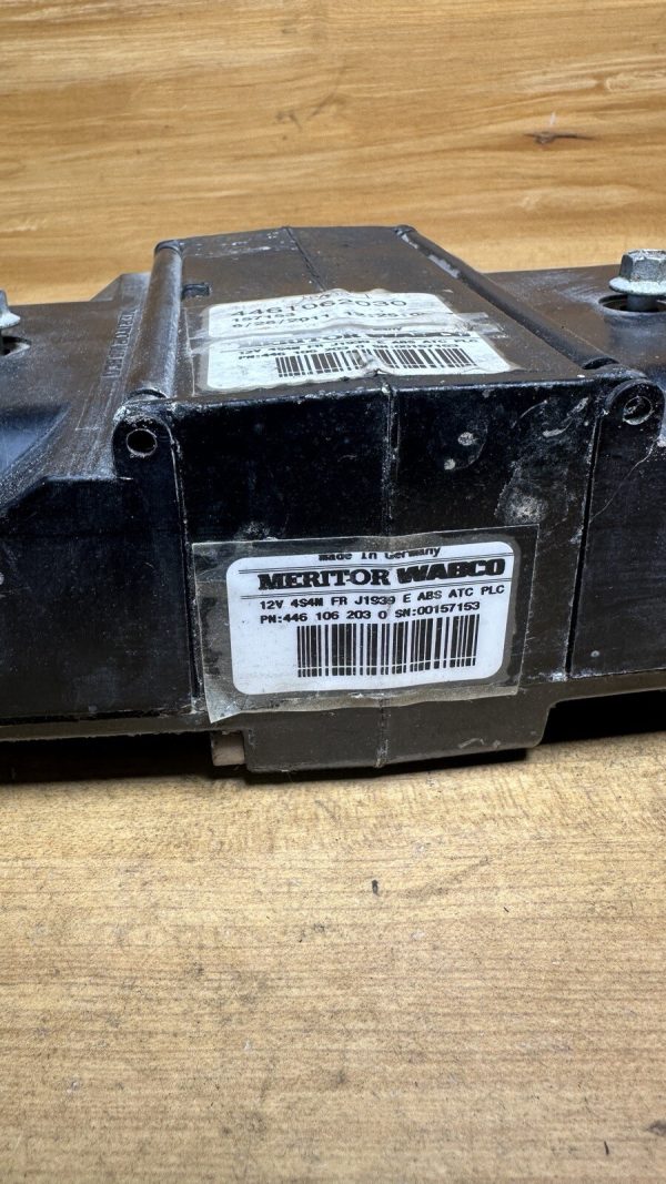 Meritor Wabco 4S/4M 12 V ABS Brake Module part # 446 106 203 0 - Image 4