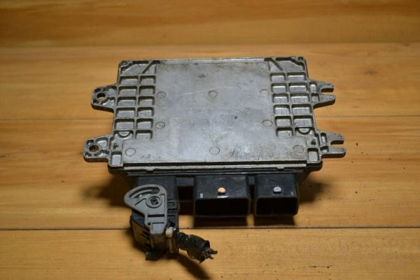 NISSAN Engine Control Module OEM A56-Z18 Y47 5X31 A56Z18Y476522 - Image 4