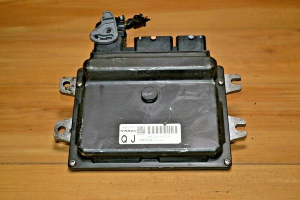 NISSAN Engine Control Module OEM A56-Z18 Y47 5X31 A56Z18Y476522
