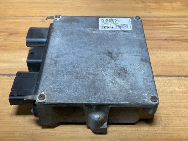 Nissan Engine Computer Module ECU ECM PCM Module P/N: FA000-12450 4