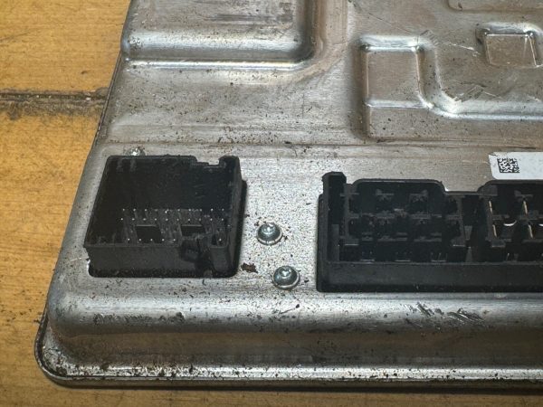 OEM Central Gateway Control Module VW ID.4 2022 Audi Q4 e-tron 2022 1EA937012H - Image 3