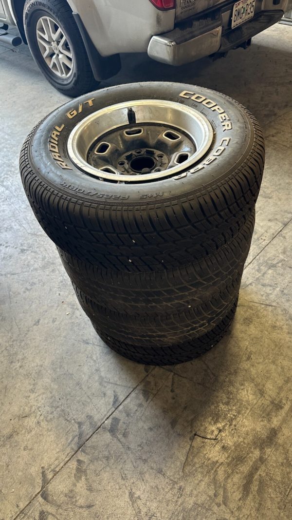 Tire Cooper Cobra Radial G/T 225/70R14 98T (RWL) AS All Season A/S with wheels - Image 5