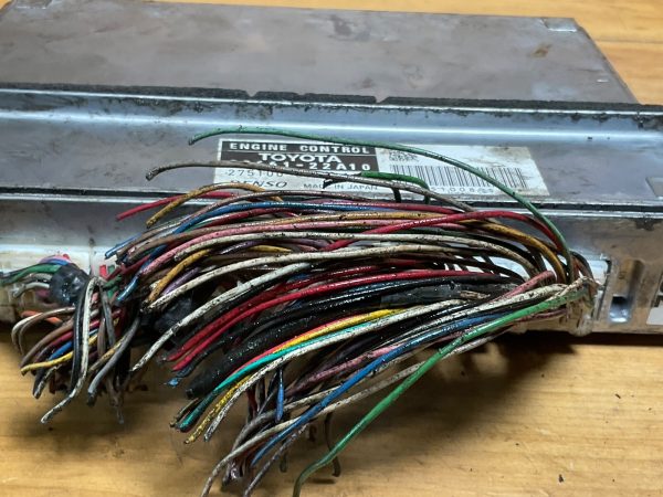 Toyota Mark X  Engine Computer Module ECM ECU OEM  89661-22A10 - Image 4