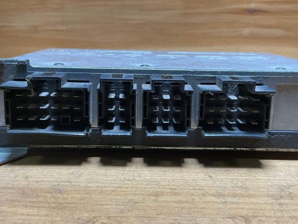 WABCO Bus/Truck/RV ABS Module Model 446-004-419-0  4460044190 - Image 4
